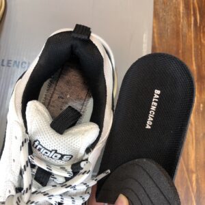 Balenciaga-Triple-S-Sneaker-Tan-Black-2.jpg