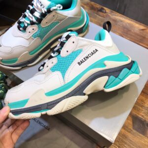 Balenciaga-Triple-S-Sneaker-White-Turquoise-6.jpg