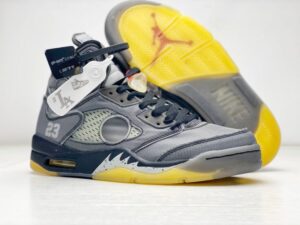 OFF-WHITE™-X-AIR-JORDAN-RETRO-i1585754684_6609_8.jpg-800x600-1.jpg