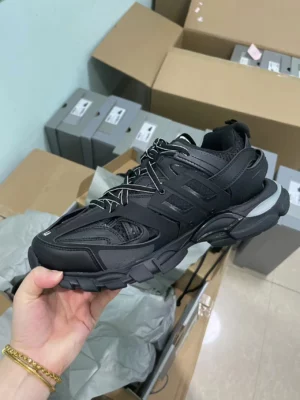 Top-Balenciaga-Mens-Track-Led-Sneaker-in-Black-REPS3.webp